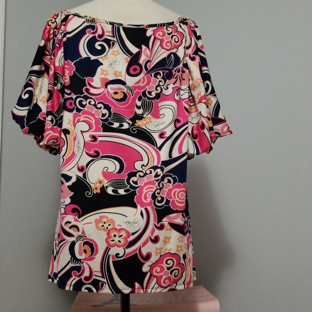 Top - Picture 2 of 4